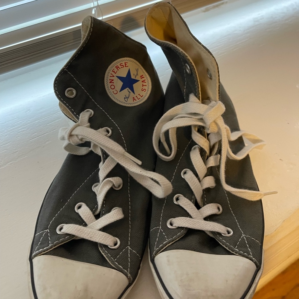 Converse All Star High-Tops in Grey and White